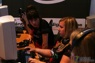 电竞职业选手装备